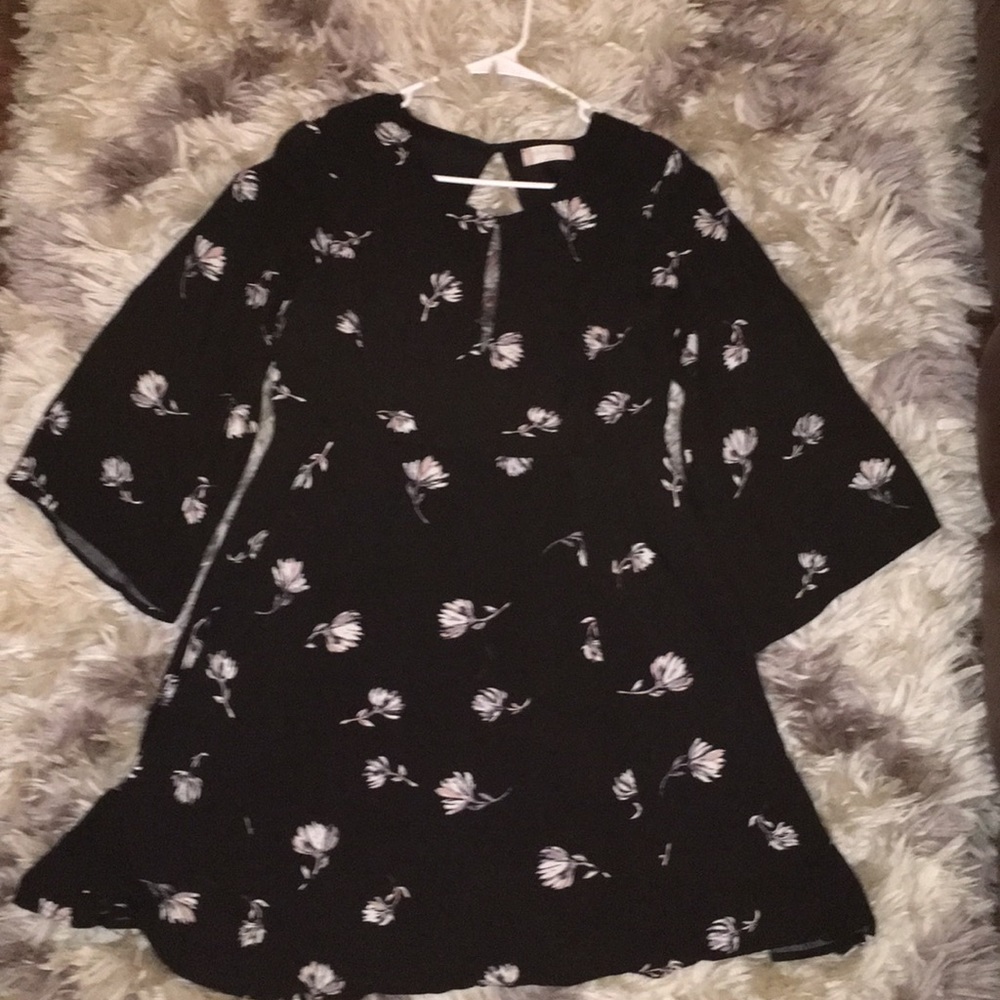 Black, Large, Altar’d State dress